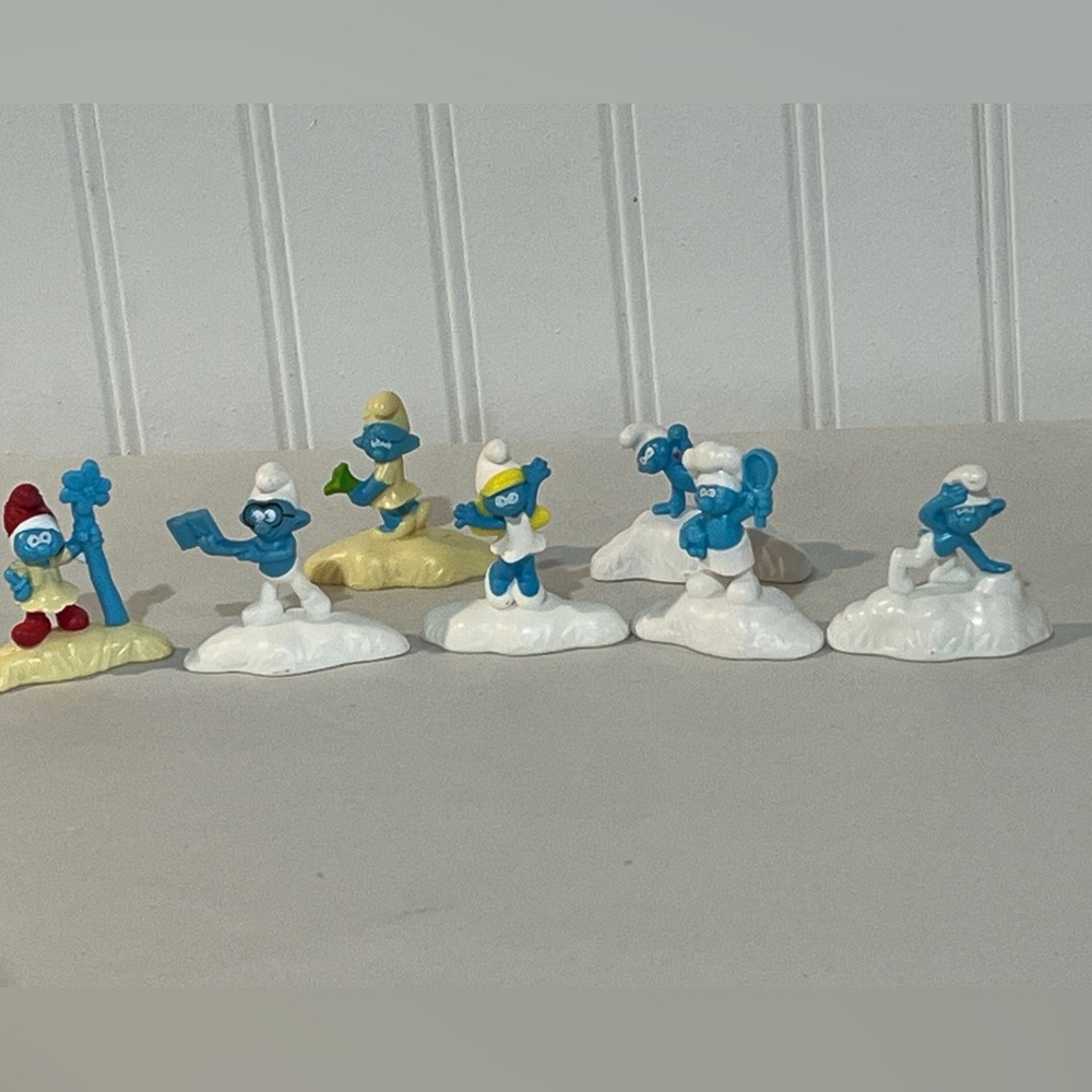 Lot Of 7 McDonald's The Smurfs 2 Happy Meal Toys figures 2011